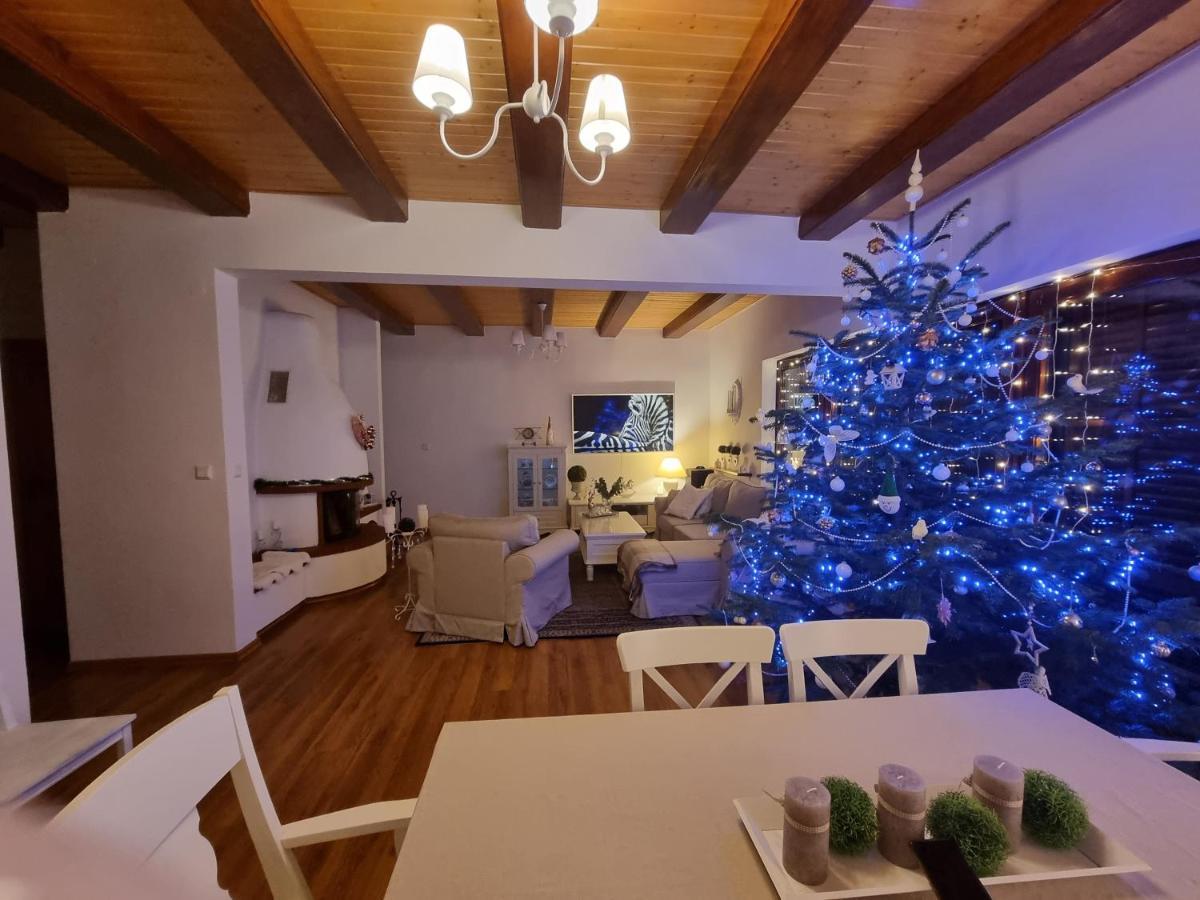 Villa Naszjestwasz à Gorki Male  Extérieur photo